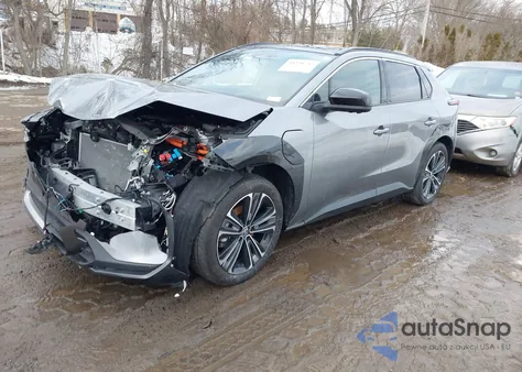 2024 Toyota Bz4X Limited z USA, uszkodzony, nr VIN JTMABACA6RA082994